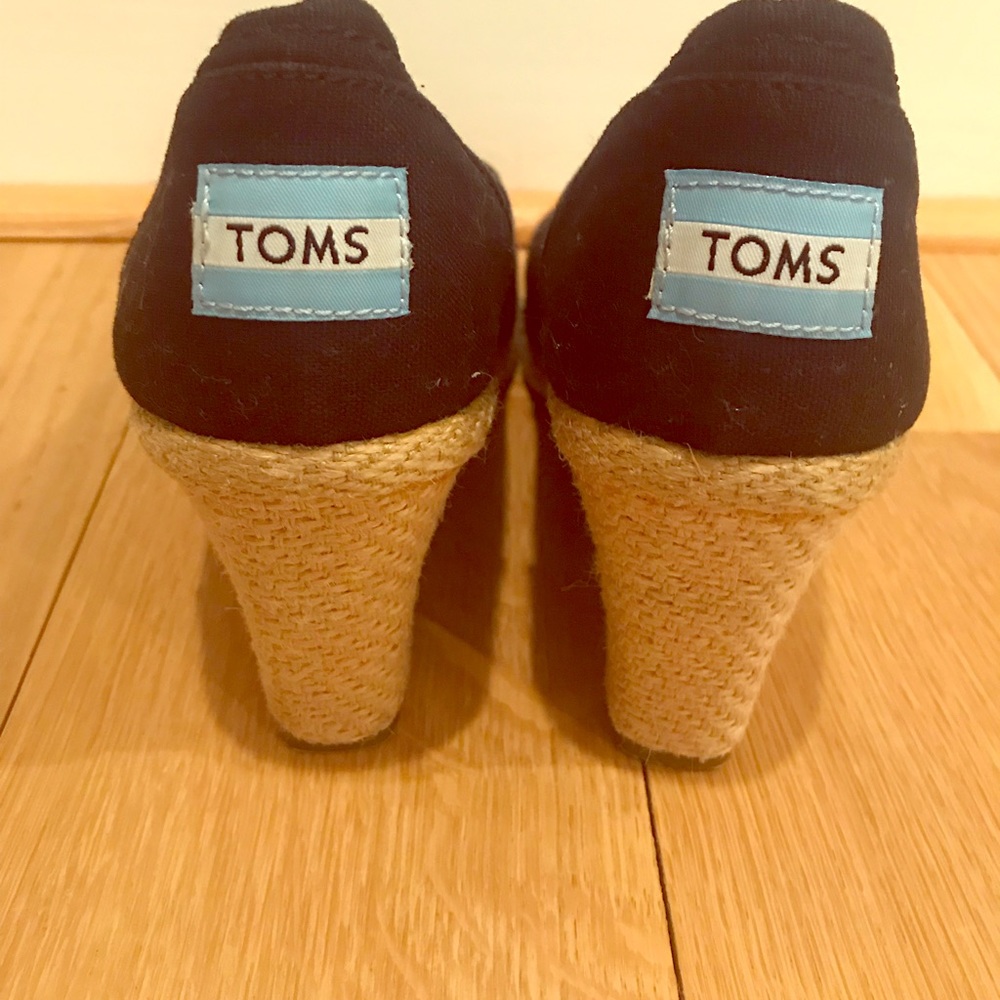 Toms black peep toe canvas wedge size 9